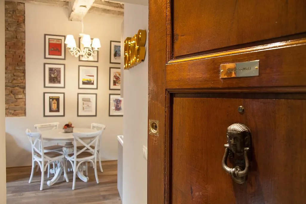 Boheme Apartment By Mamo Florence