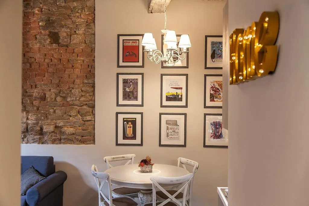 Boheme Apartment By Mamo Florence