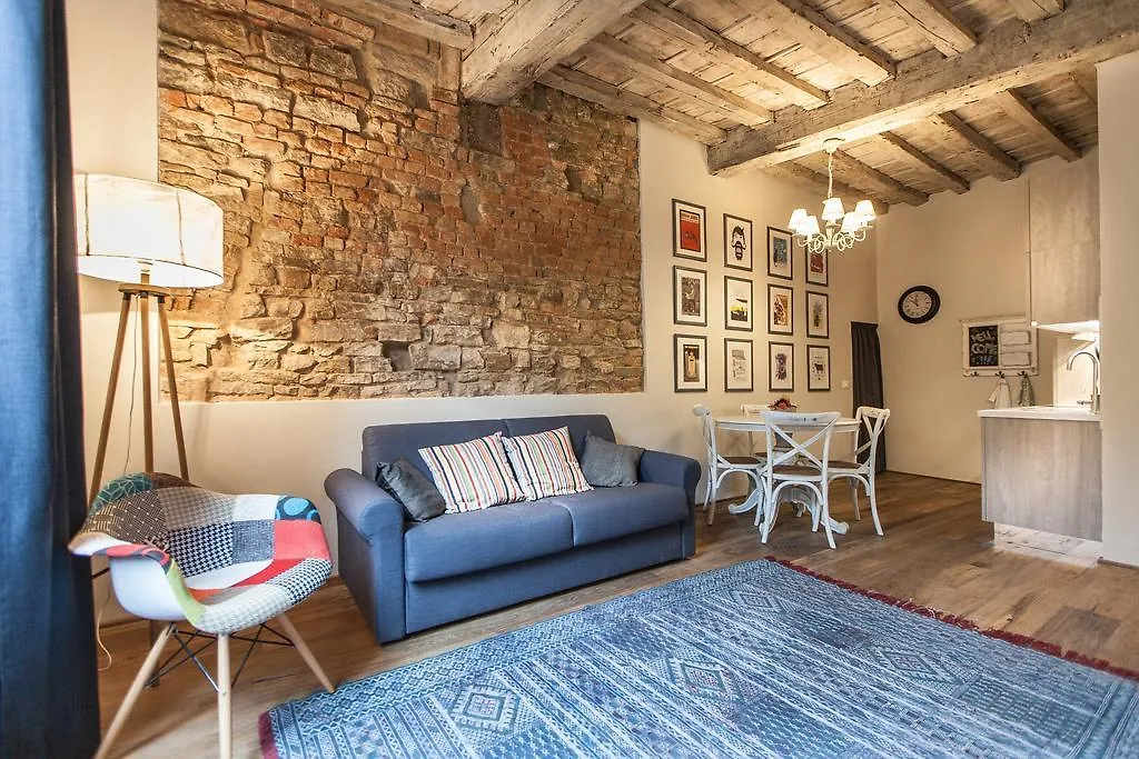 Boheme Apartment By Mamo Florence